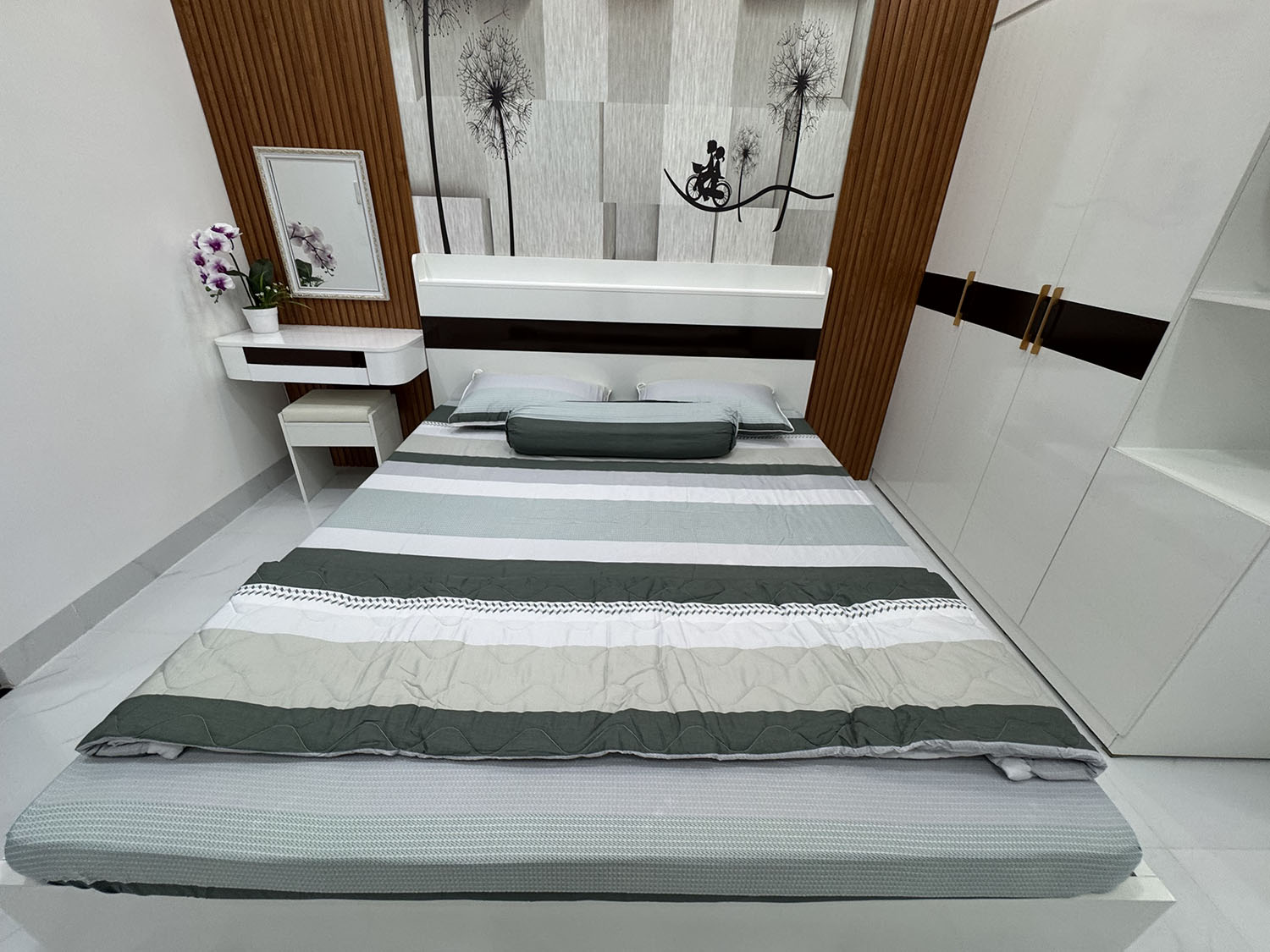 Nhà phố 3 lầu t.kế Tân Cổ Điển, full nội thất cao cấp, hẻm xe hơi khu VIP Lê Lợi-Gần ĐH Công Nghiệp